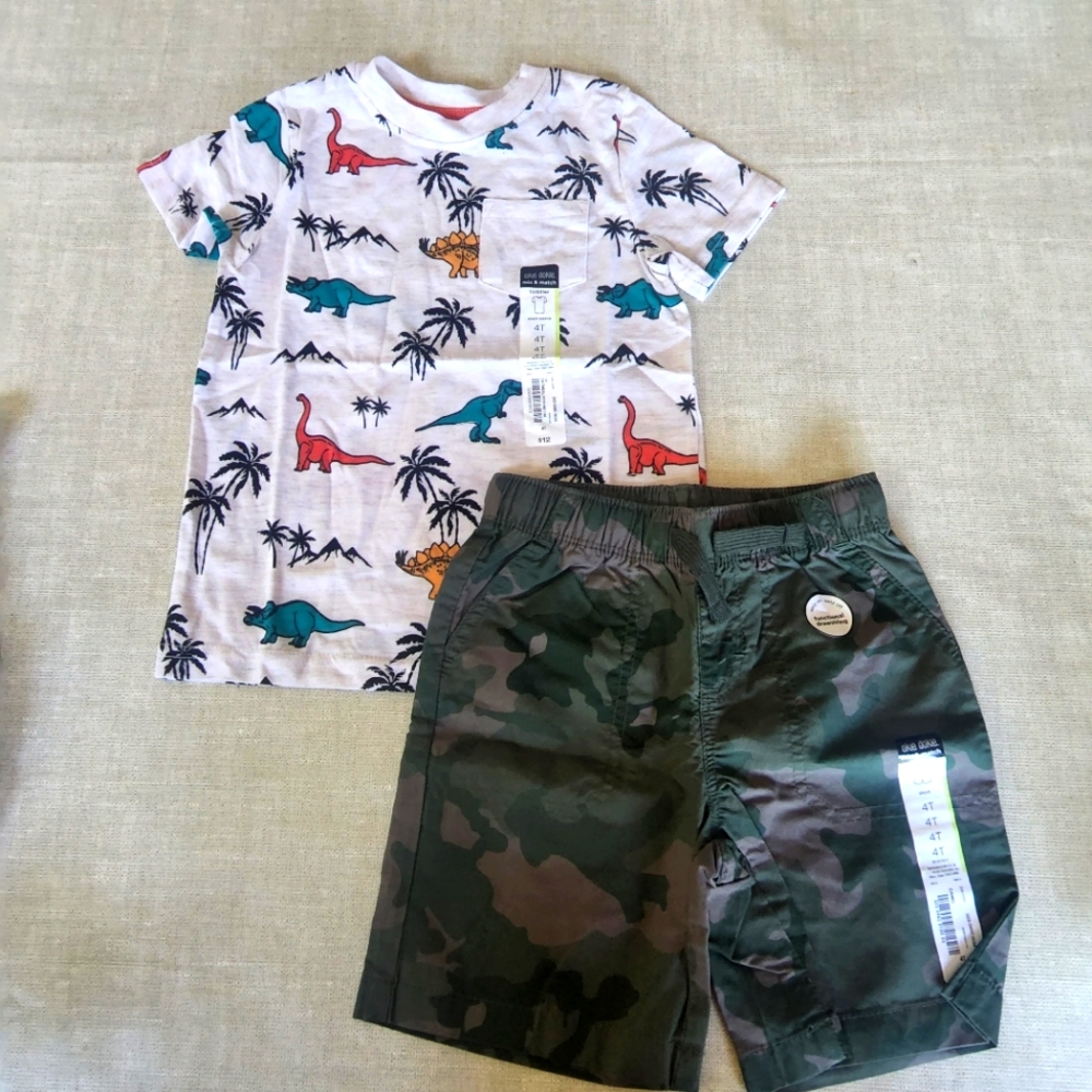 NWT Sz 4T Okie Dokie dino tee and camo shorts summer outfit